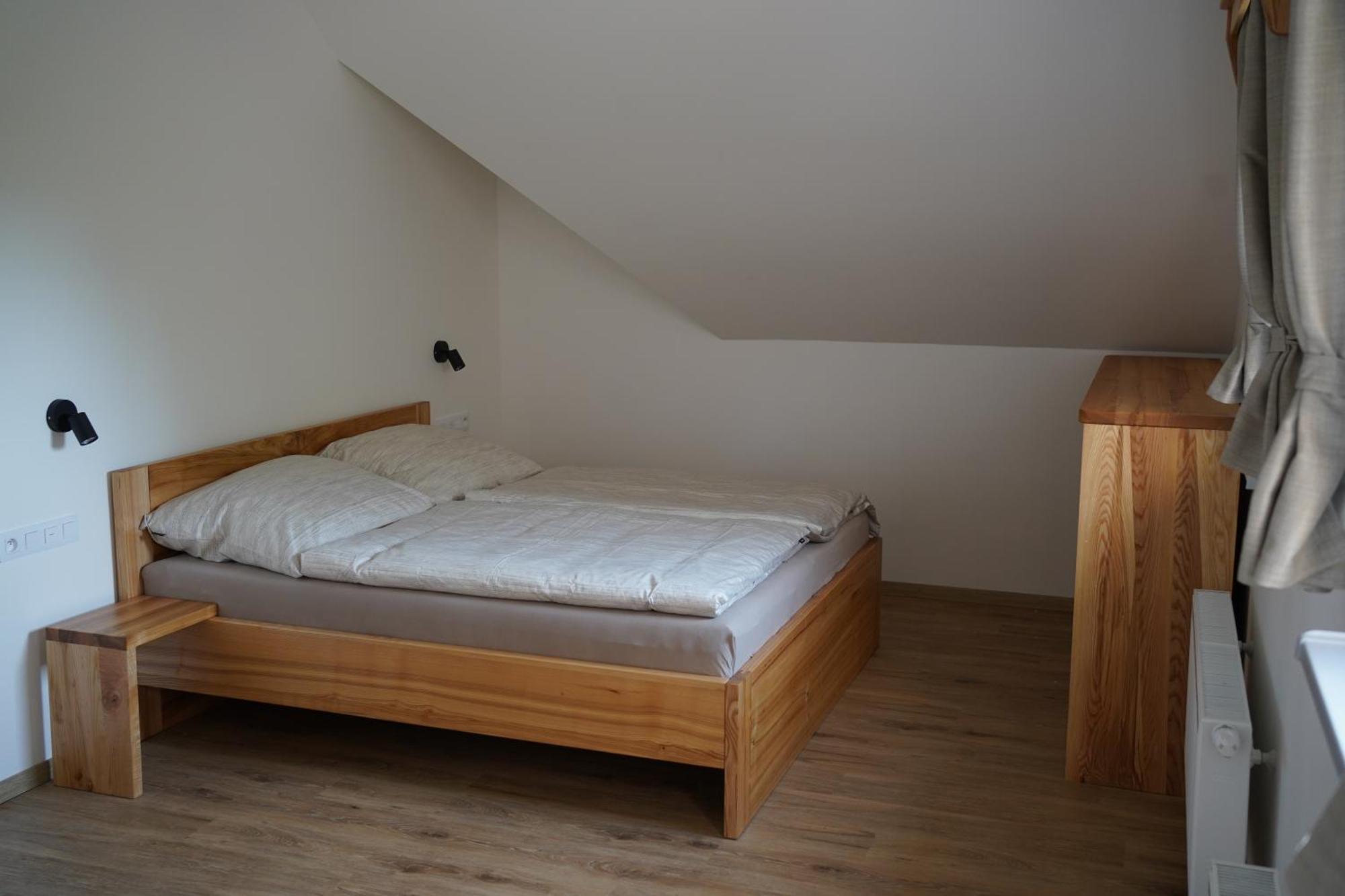 Rodinny Apartman Cista แชร์นีดุล ภายนอก รูปภาพ