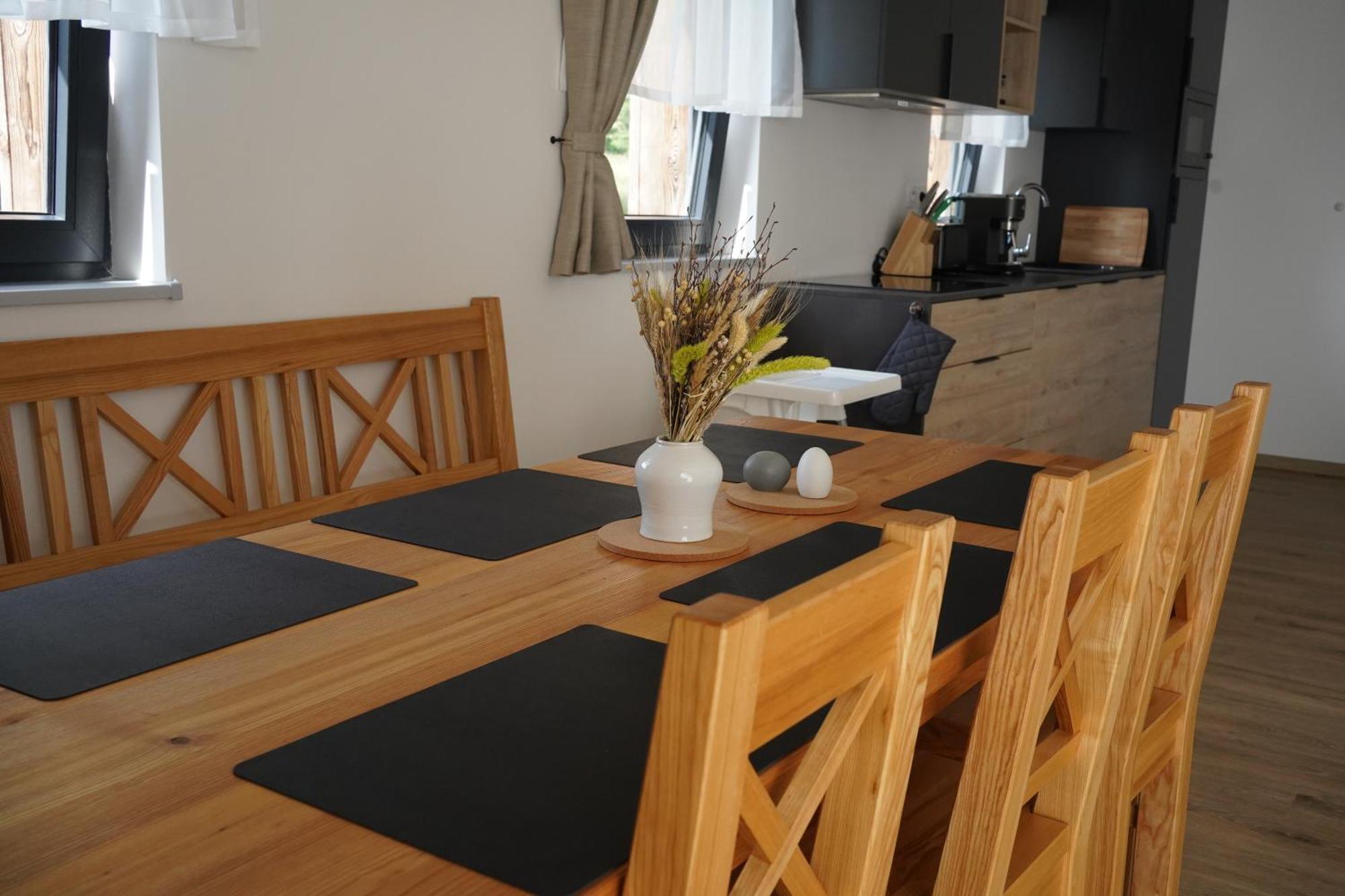 Rodinny Apartman Cista แชร์นีดุล ภายนอก รูปภาพ